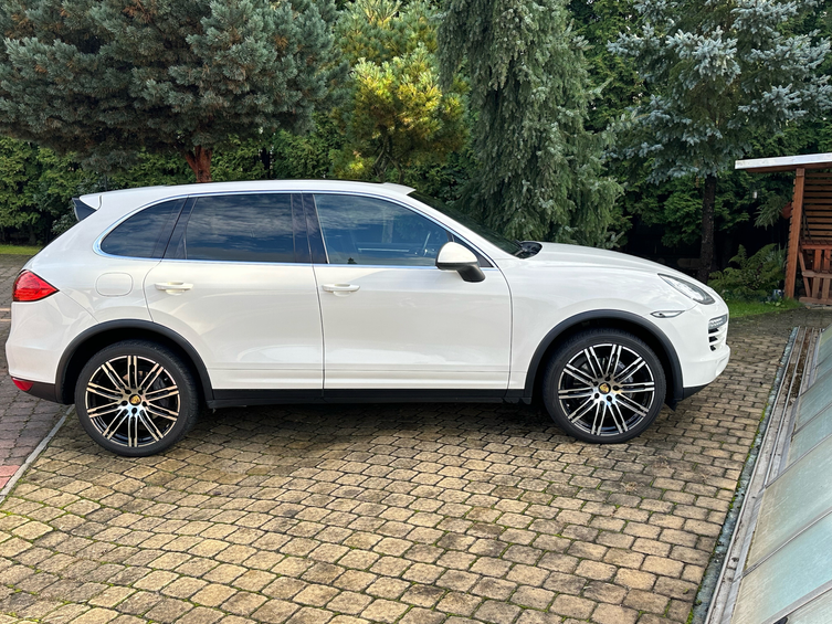 4x ROUES 21 Hiver PORSCHE CAYENNE E3 9Y FL Nokian 285/45 R21